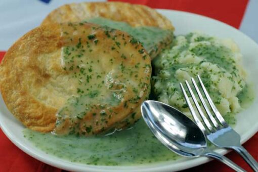 4 pie mash & liquor with fruit pies bundle - Image 2